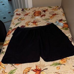 10/$5 Men's Black Shorts
